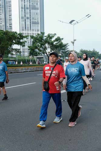 Race photo from NU SKIN RUNNING CLUB