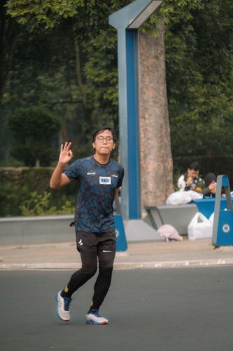 Race photo from Running 5 K