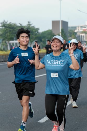 Race photo from NU SKIN RUNNING CLUB