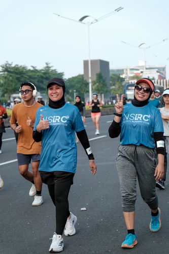 Race photo from NU SKIN RUNNING CLUB