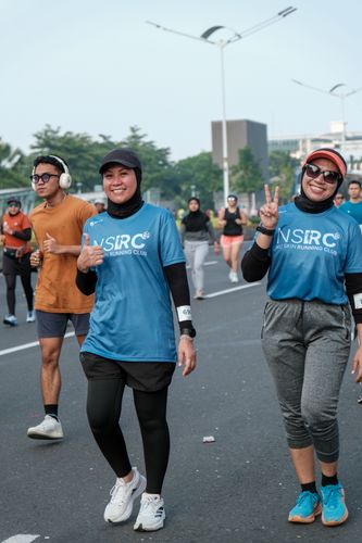 Race photo from NU SKIN RUNNING CLUB