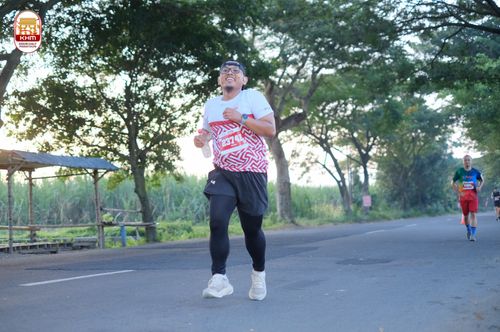 Race photo from Kediri Half Marathon 2024