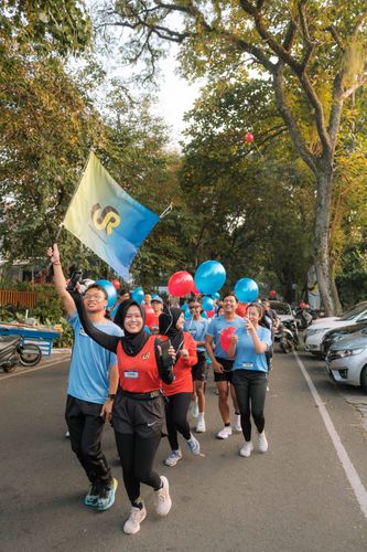 Race photo from Happy One Decade Unpad Runner