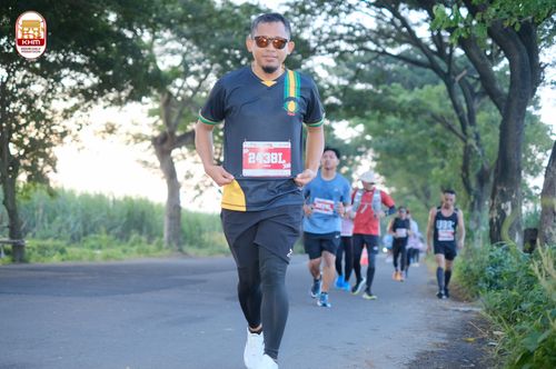 Race photo from Kediri Half Marathon 2024