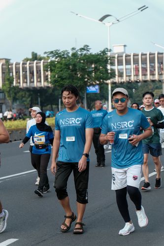 Race photo from NU SKIN RUNNING CLUB