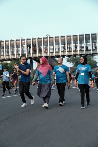 Race photo from NU SKIN RUNNING CLUB