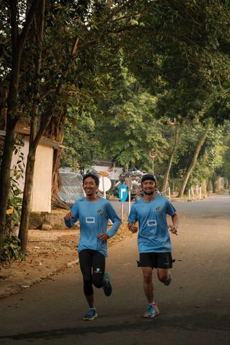 Race photo from Running 5 K