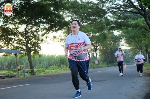 Race photo from Kediri Half Marathon 2024