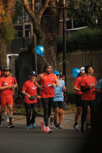 Race photo from Happy One Decade Unpad Runner