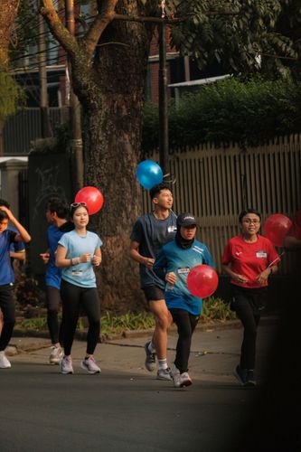 Race photo from Happy One Decade Unpad Runner