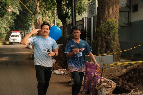 Race photo from Running 5 K
