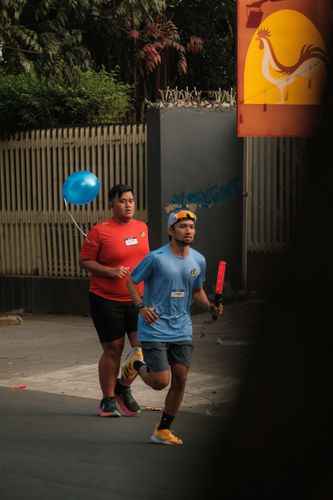 Race photo from Happy One Decade Unpad Runner