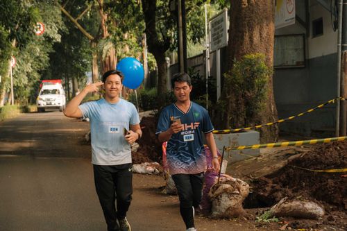 Race photo from Running 5 K