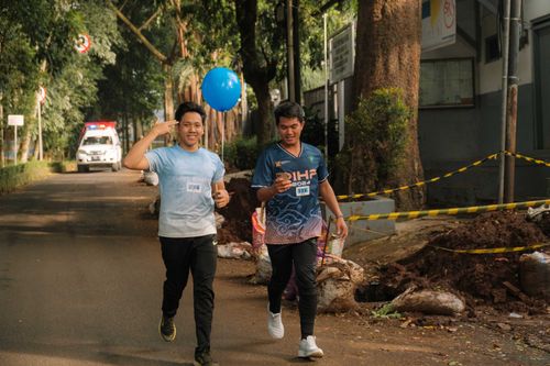 Race photo from Running 5 K
