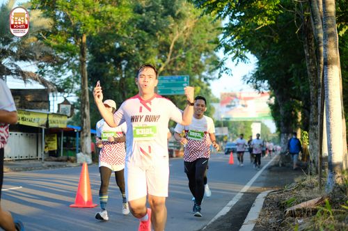 Race photo from Kediri Half Marathon 2024