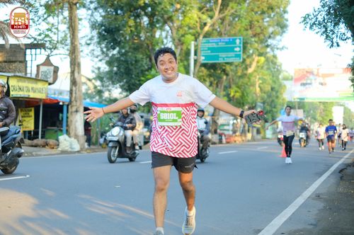 Race photo from Kediri Half Marathon 2024