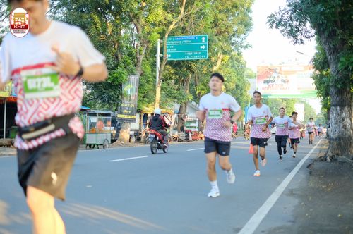 Race photo from Kediri Half Marathon 2024