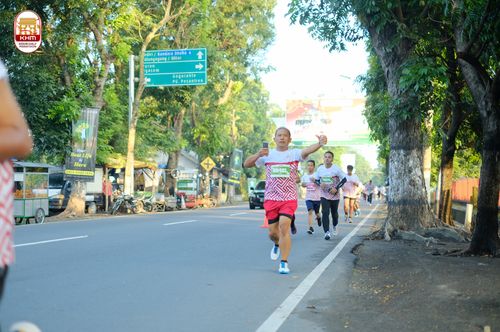 Race photo from Kediri Half Marathon 2024