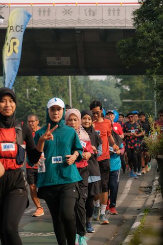 Race photo from Running 5 K