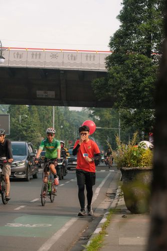 Race photo from Running 5 K