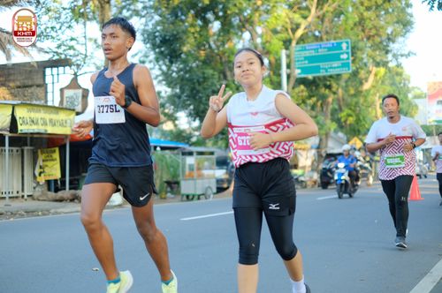 Race photo from Kediri Half Marathon 2024