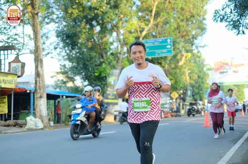 Race photo from Kediri Half Marathon 2024