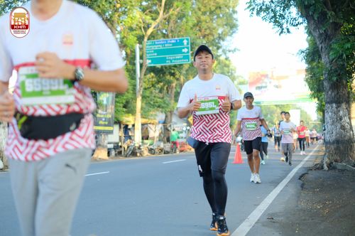 Race photo from Kediri Half Marathon 2024