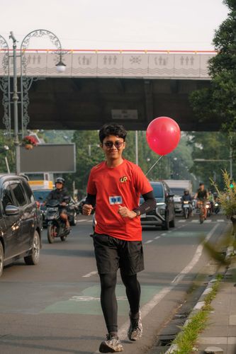 Race photo from Running 5 K