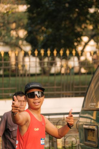 Race photo from Happy One Decade Unpad Runner