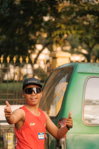 Race photo from Happy One Decade Unpad Runner