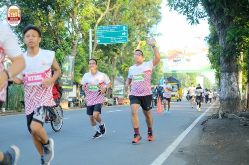 Race photo from Kediri Half Marathon 2024