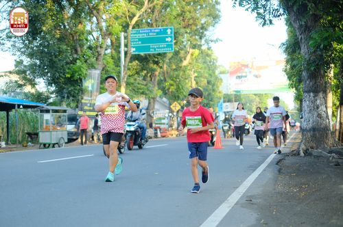 Race photo from Kediri Half Marathon 2024