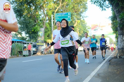 Race photo from Kediri Half Marathon 2024