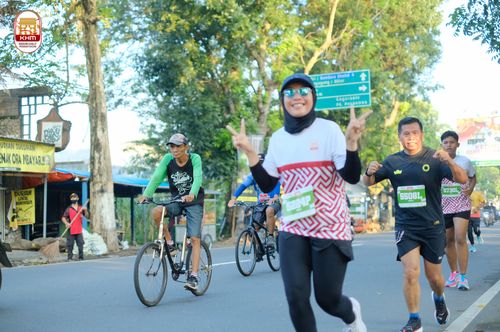 Race photo from Kediri Half Marathon 2024