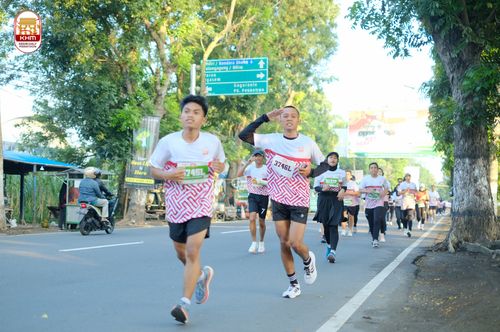 Race photo from Kediri Half Marathon 2024