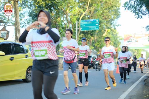 Race photo from Kediri Half Marathon 2024