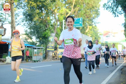 Race photo from Kediri Half Marathon 2024