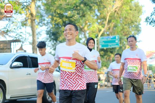 Race photo from Kediri Half Marathon 2024