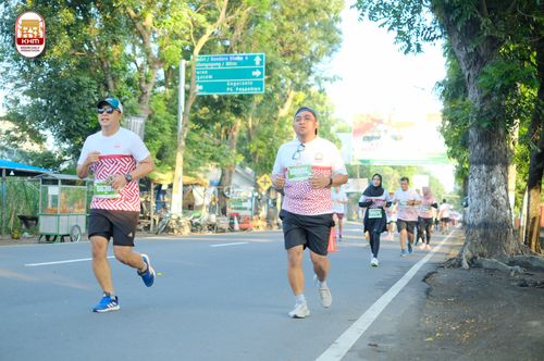 Race photo from Kediri Half Marathon 2024