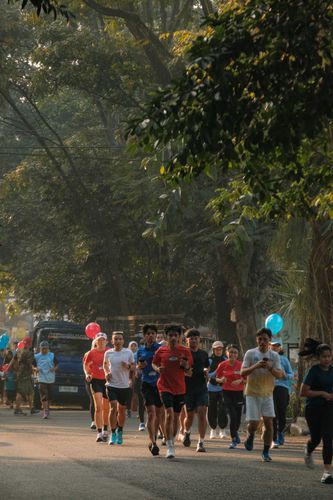 Race photo from Happy One Decade Unpad Runner