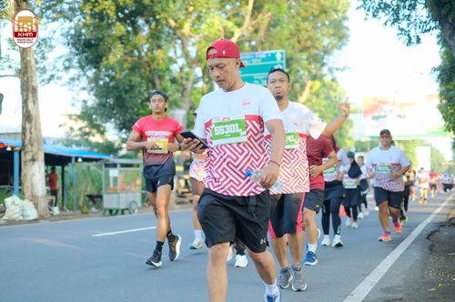 Race photo from Kediri Half Marathon 2024
