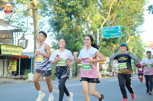 Race photo from Kediri Half Marathon 2024