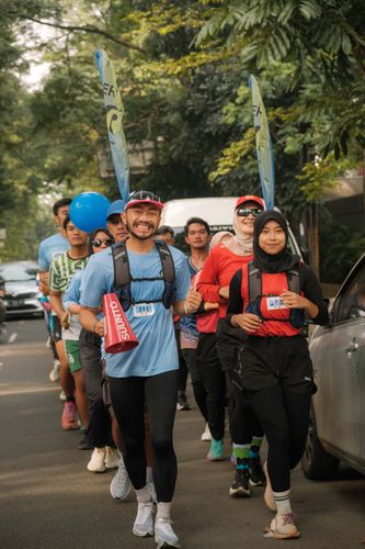 Race photo from Running 5 K