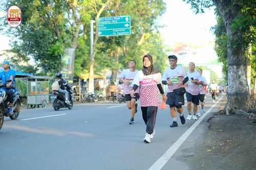 Race photo from Kediri Half Marathon 2024