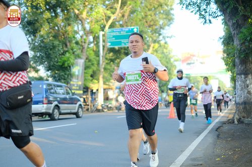 Race photo from Kediri Half Marathon 2024