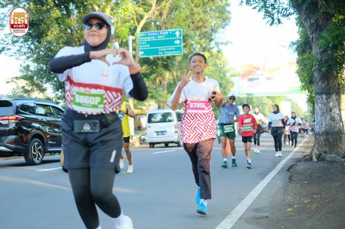 Race photo from Kediri Half Marathon 2024