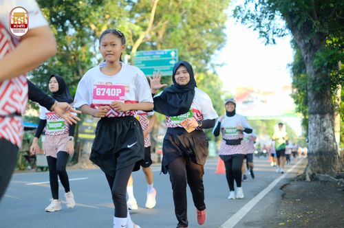 Race photo from Kediri Half Marathon 2024