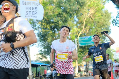 Race photo from Kediri Half Marathon 2024