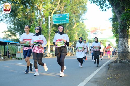 Race photo from Kediri Half Marathon 2024
