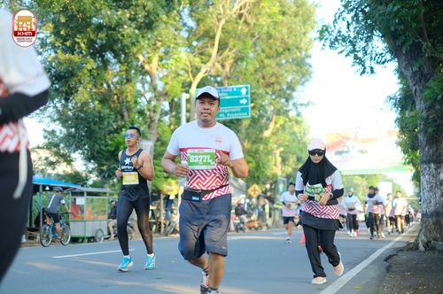Race photo from Kediri Half Marathon 2024